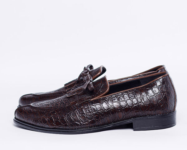 Men's Stylish Scale Print Tassel Slip On Dress Shoes - Image 2