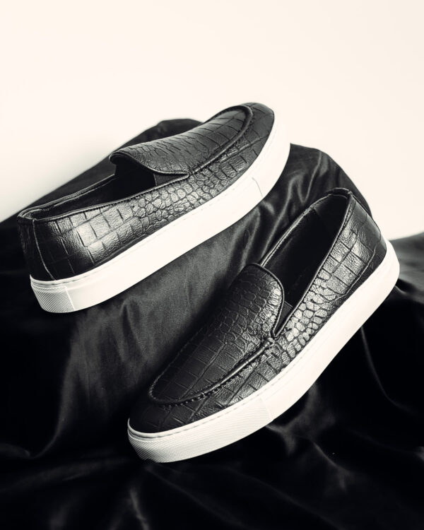 Leather Luxury casual leather sneakers - Image 4