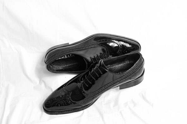 TIMELESS BROGUES - Image 3
